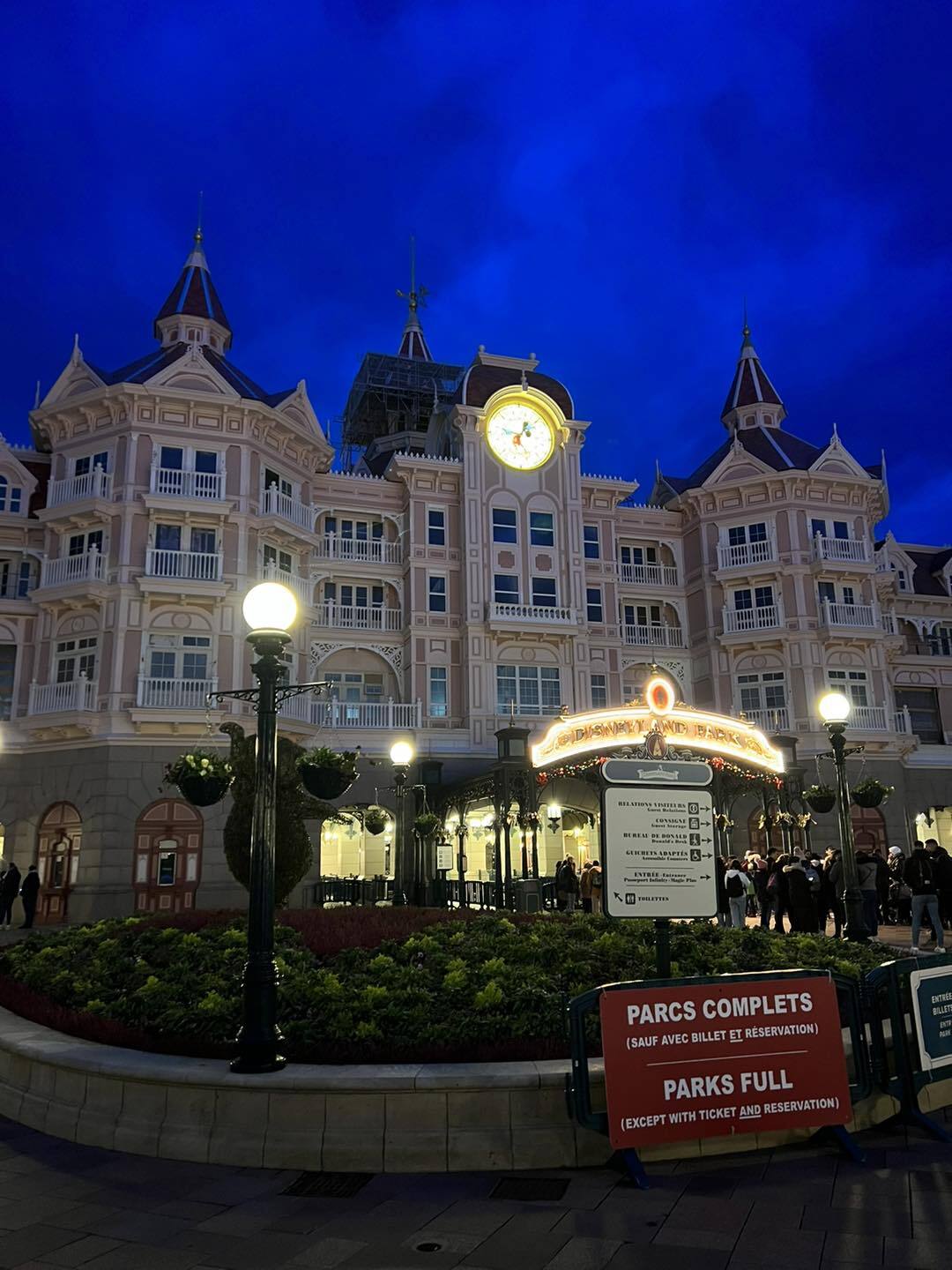 Disneyland Hotel - ré-ouverture le 25 Janvier 2024 - Page 2 0asv