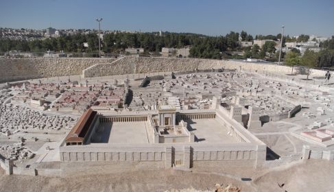 Destruction du Temple de Salomon en -607 ou -587 - Page 2 2srv