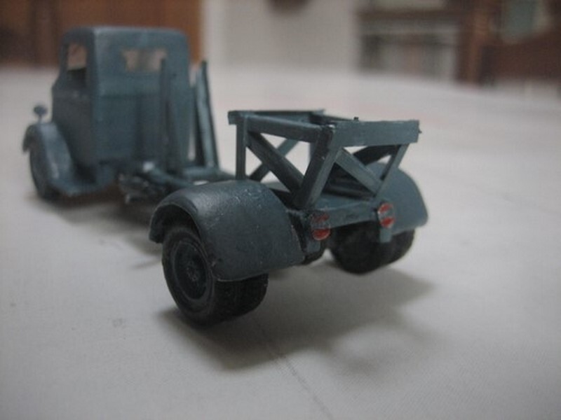 *1/72 - North American T-6 & camion Ford COE- ignoré 7m83