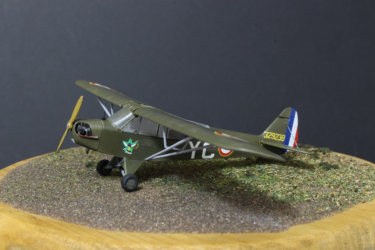 [KP] Piper L-4 Grasshopper (Piper Cub) -1/72 - Déco France - Campagne d'Italie 1944. Ma6z