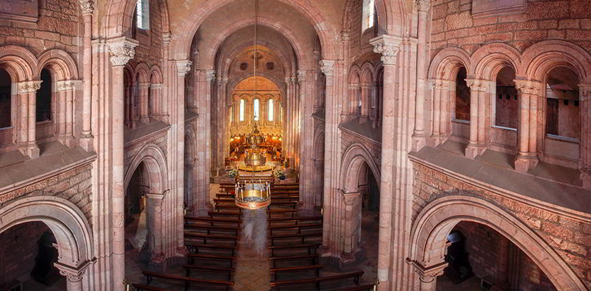 Intérieur Catedral de la Piedaz