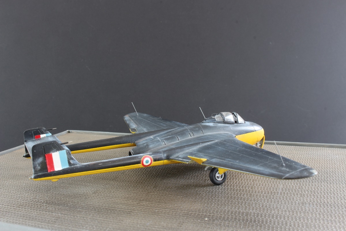 vampire mk1 1 72 - [Amodel] 1/72 - De Havilland Vampire Mk 1  Tybi