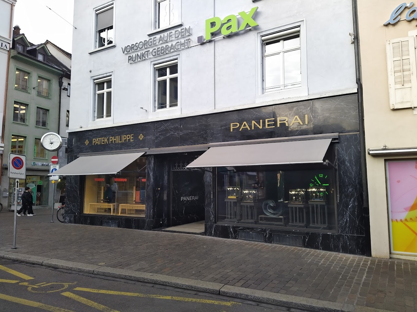 Nouvelle boutique Panerai à Bâle en Suisse Apdo