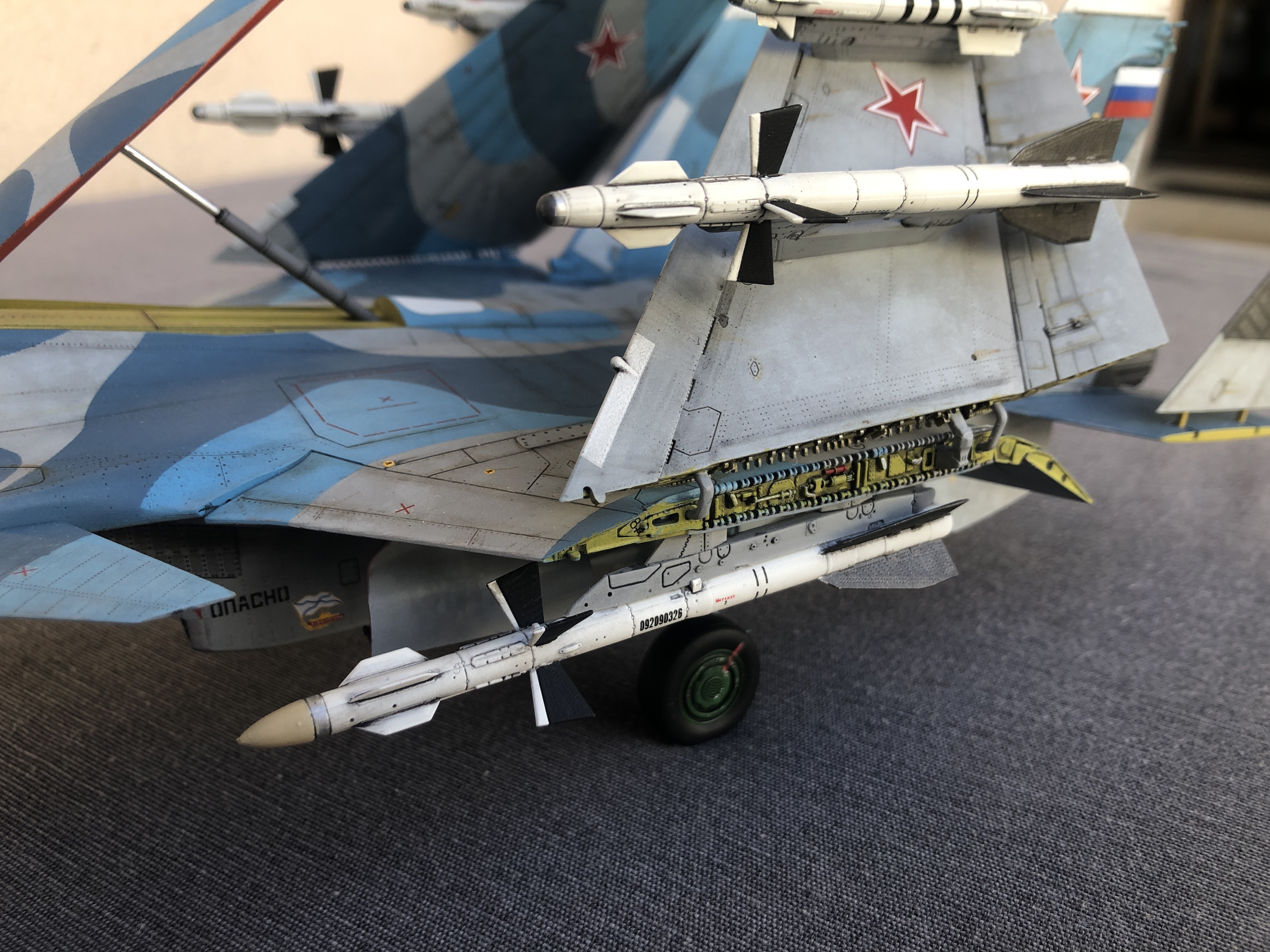 SU-33 Flanker D • Kinetic 1/48 43xs