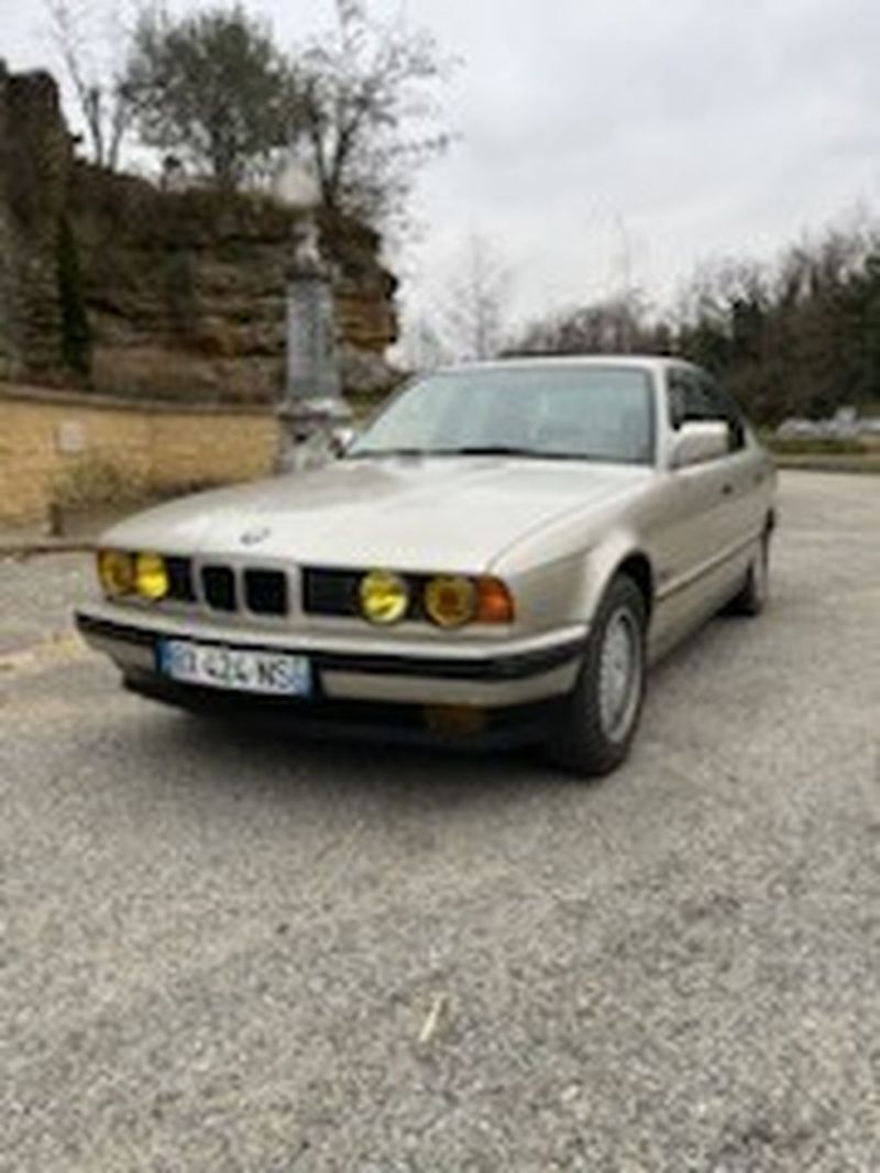 BMW 5.25 i E34 de 1989 Mai8
