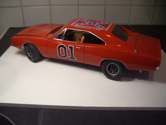 Dodge Charger 1970  GENERAL LEE ( The Dukes Of Hazzard )  8eg7