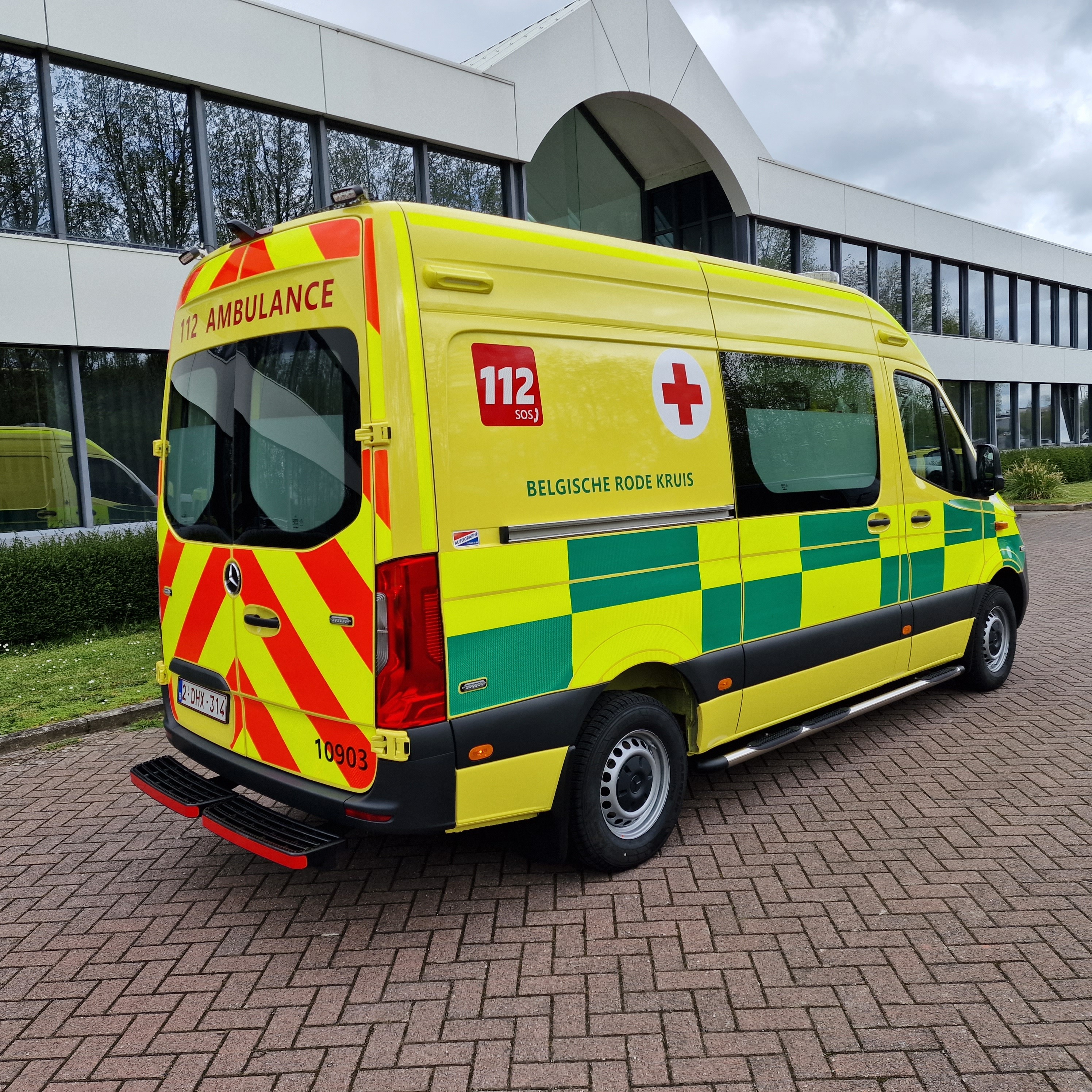 Nouvelles Ambulances 112 Croix-Rouge Bruxelles-Capitale Ey0o
