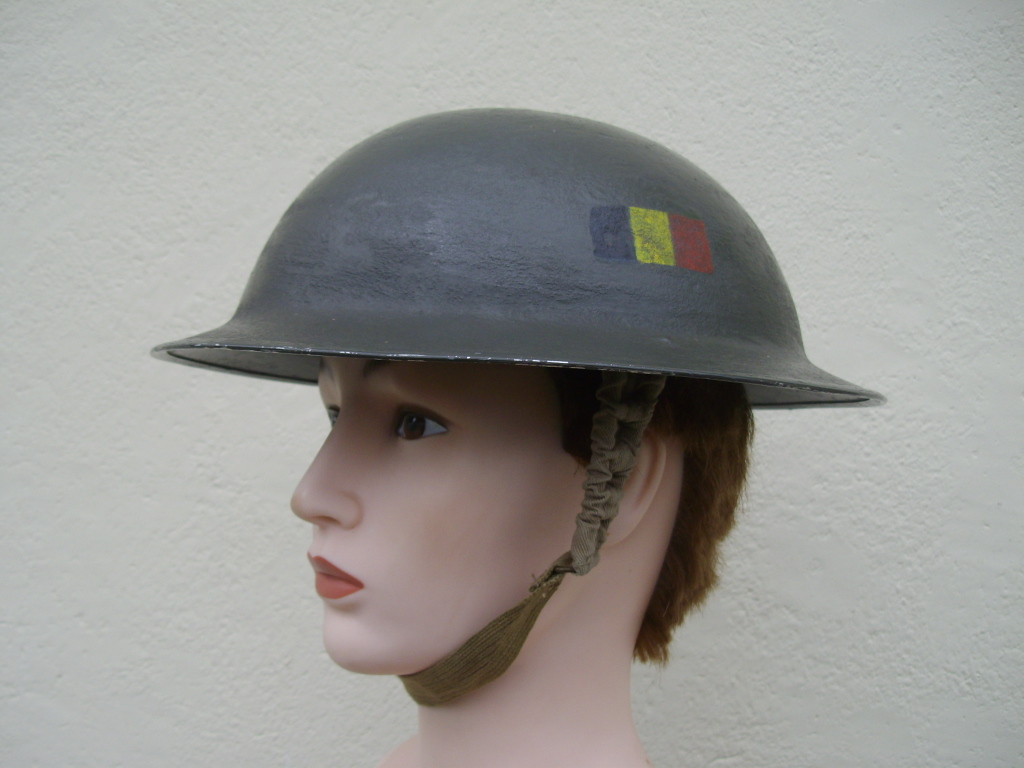 British helmet Dsn7