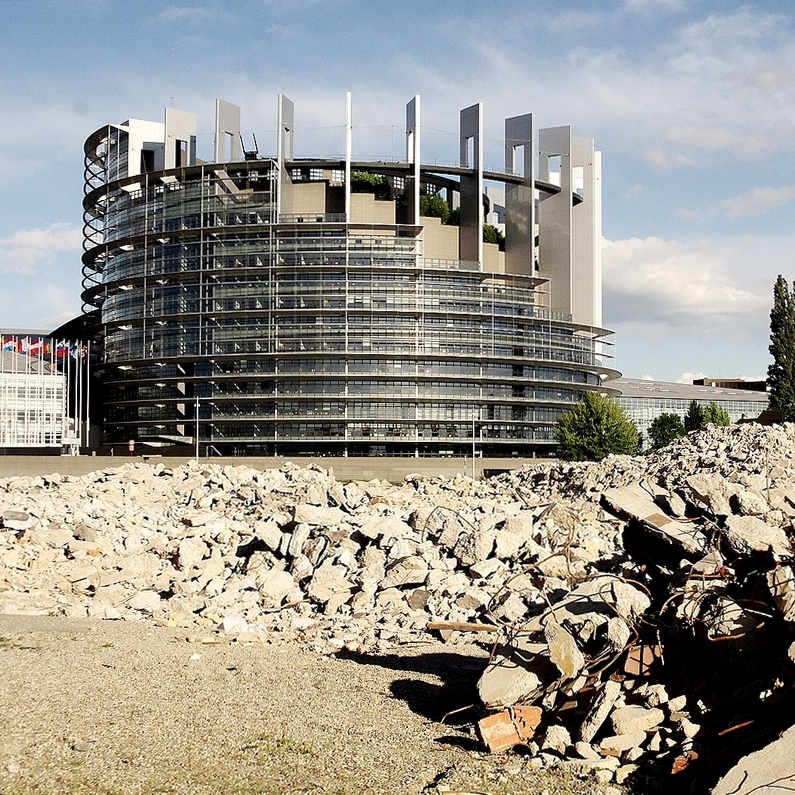 Le parlement Européen de Strasbourg comme vous ne le verrez plus. K987