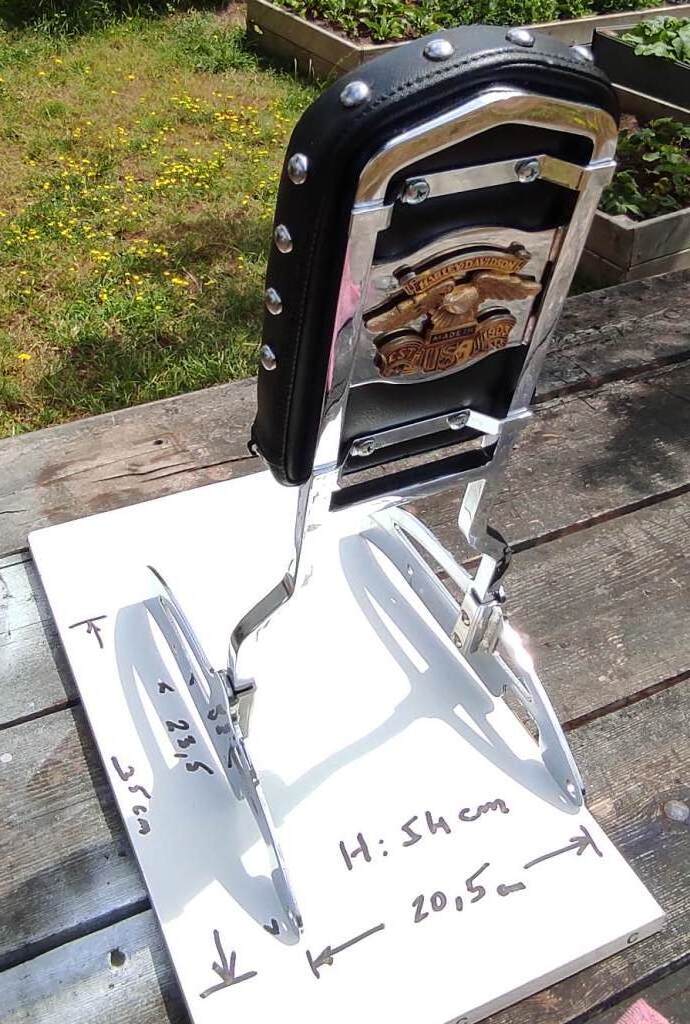  A vendre sissy bar taille haute ! Qmfo