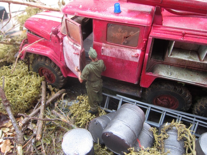 Camion de pompier russe AC-40-137A [ICM 1/35°] de 0582..574 Richard Txke