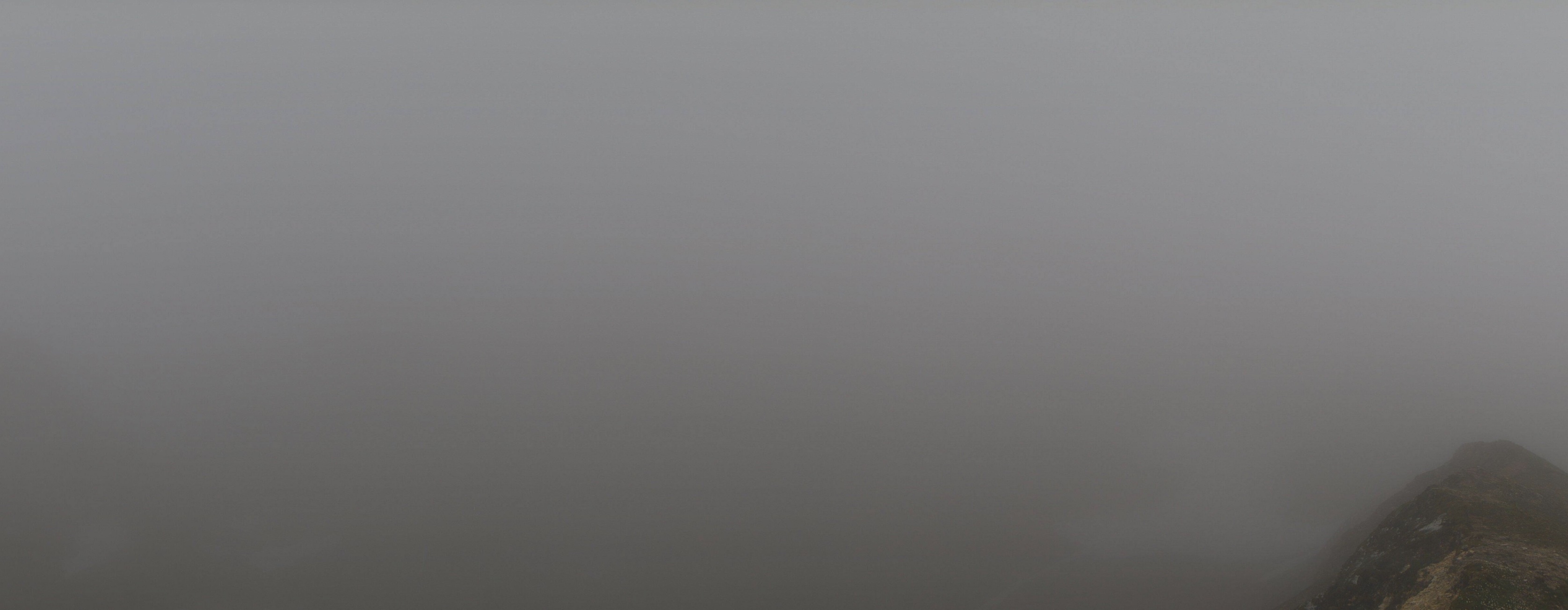 https://zupimages.net/up/23/27/ald2.jpg