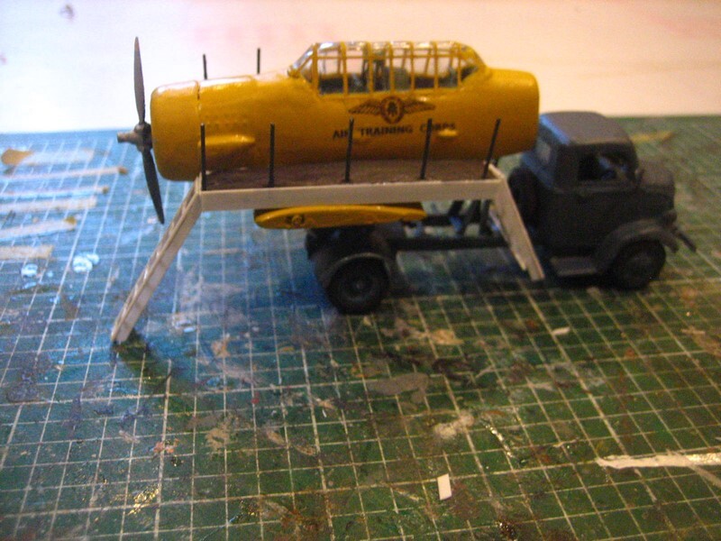 *1/72 - North American T-6 & camion Ford COE- ignoré - Page 2 G4zb