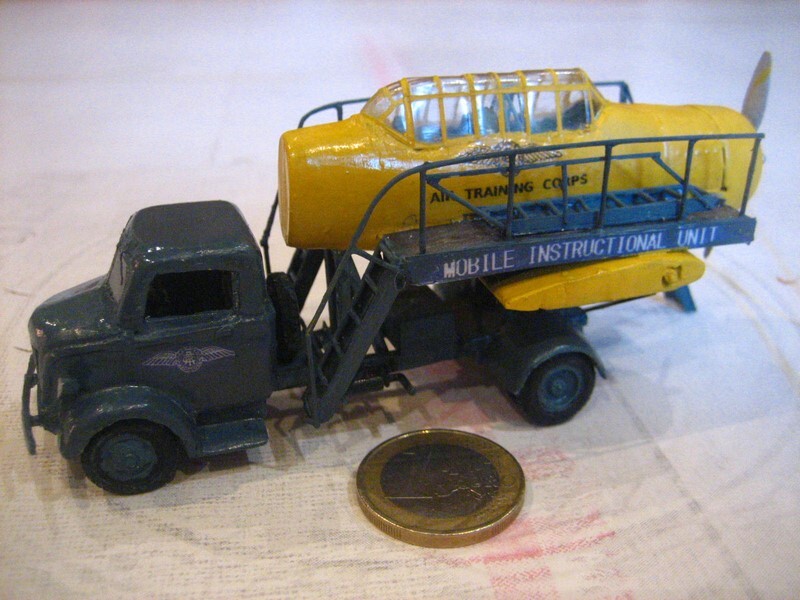 *1/72 - North American T-6 & camion Ford COE- ignoré - Page 2 0xtw