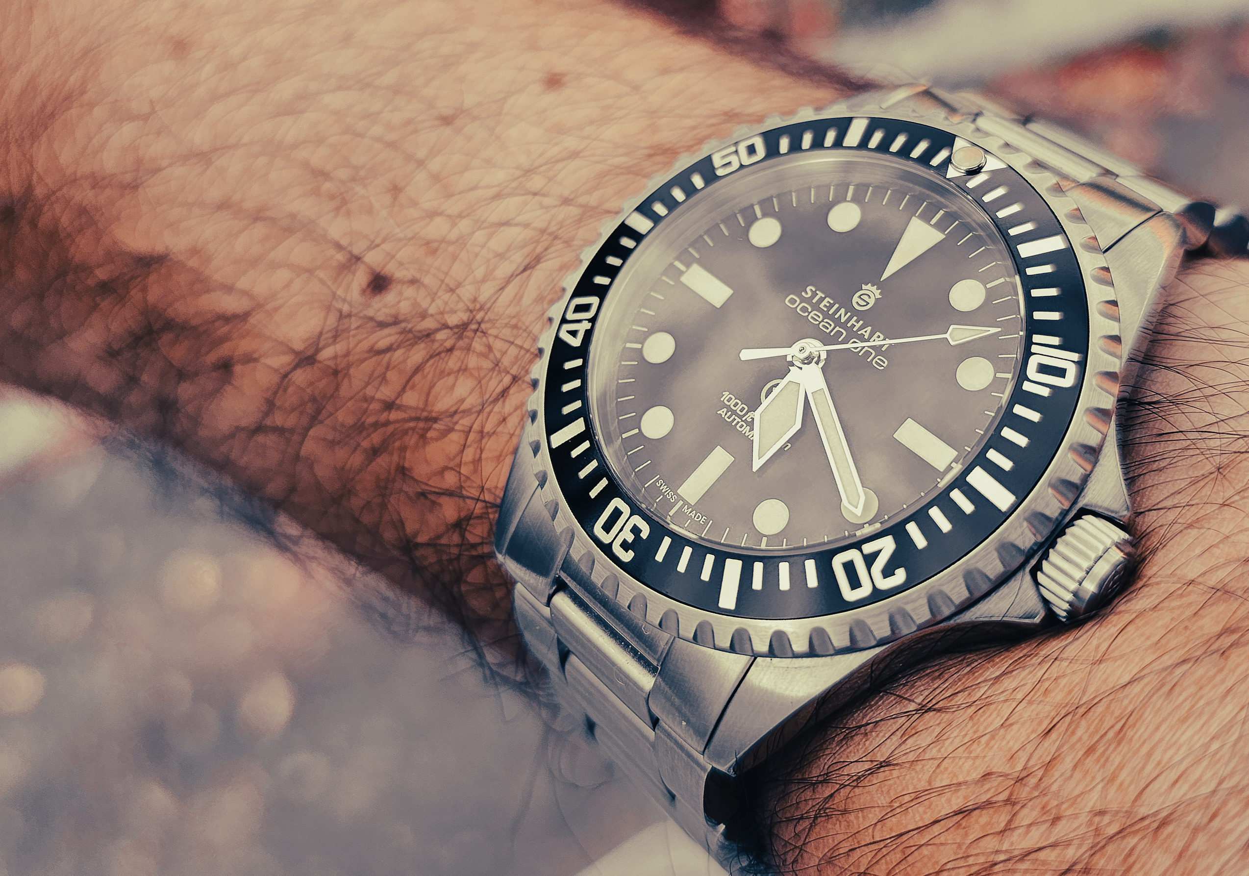 Le club des incontournables amateurs férus d'horlogerie et de Steinhart - tome 7 - Page 25 Tx1t