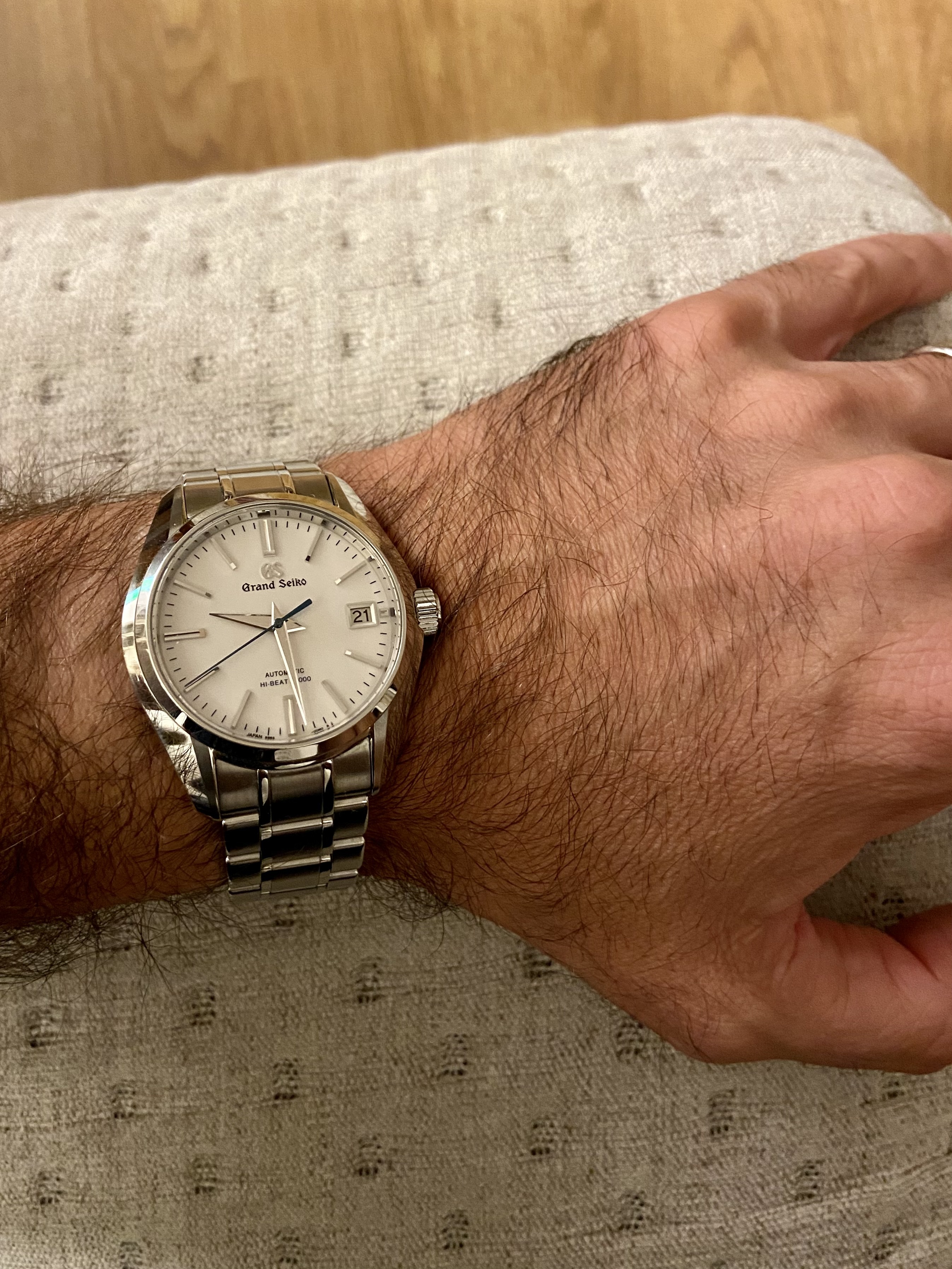 Le club des heureux propriétaires de Grand-Seiko Tome XVIII - Page 21 Ofl7