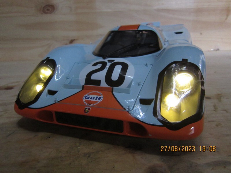 Porsche 917 [IXO 1/8°] de 0582..574 Richard O82q
