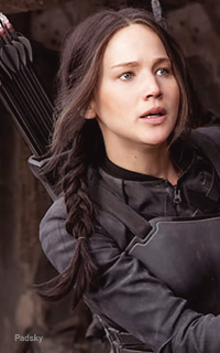 Katniss Everdeen (Jennifer Lawrence) 8i6s