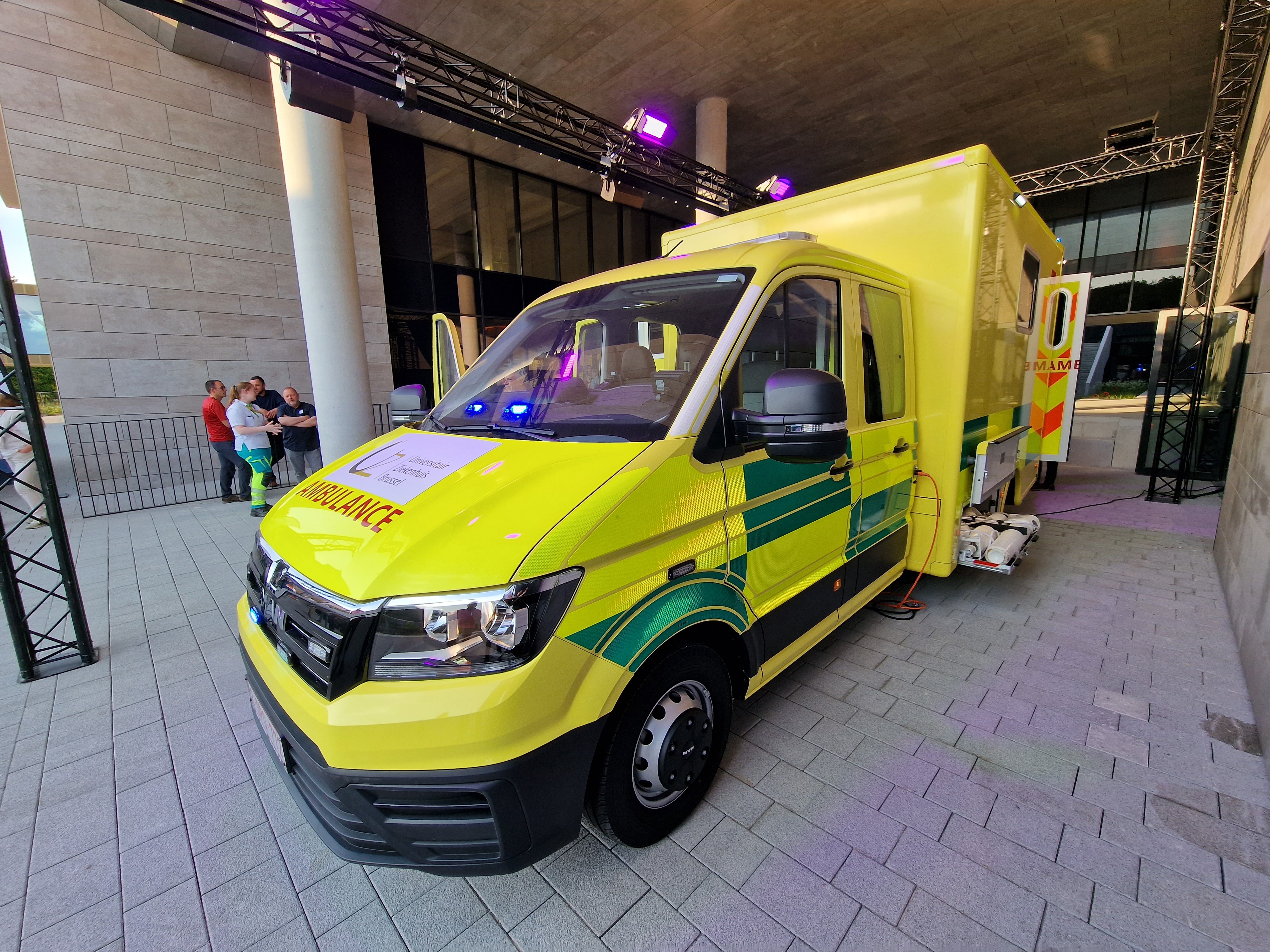 Nouvelle ambulance haute technologie pour l’UZ Brussel  V56s