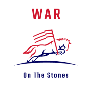 Très stylé logo multicolore du glorieux journal War on the Stones