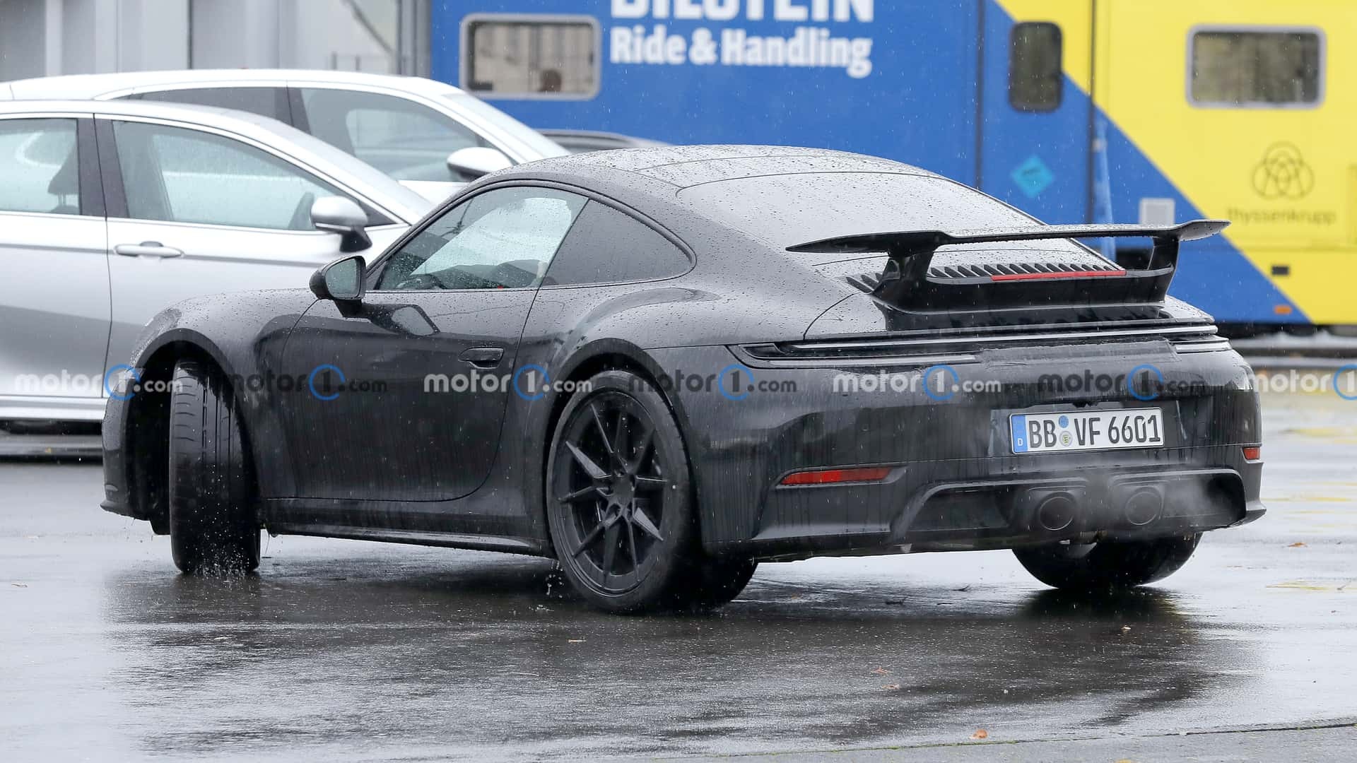 2023 - [Porsche] 911 restylée [992.2] - Page 2 2jpm