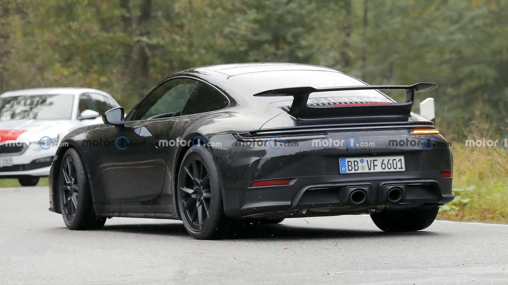 2023 - [Porsche] 911 restylée [992.2] - Page 2 Ml7s