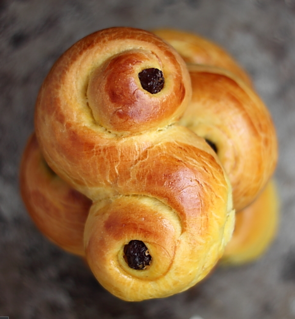 Lussekatter (Brioches suédoises safranées) S5in