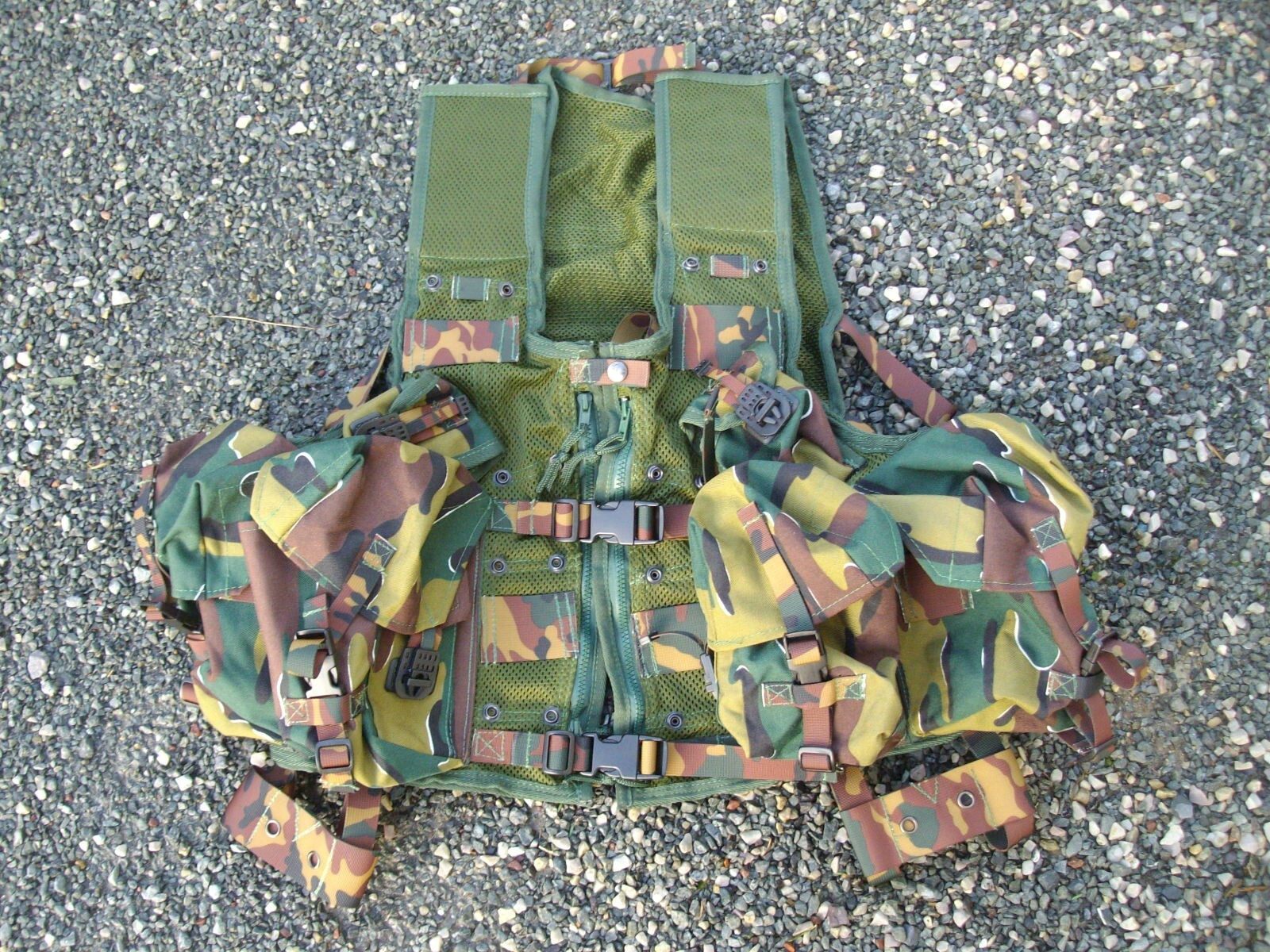 Jigsaw assault vest Wm94