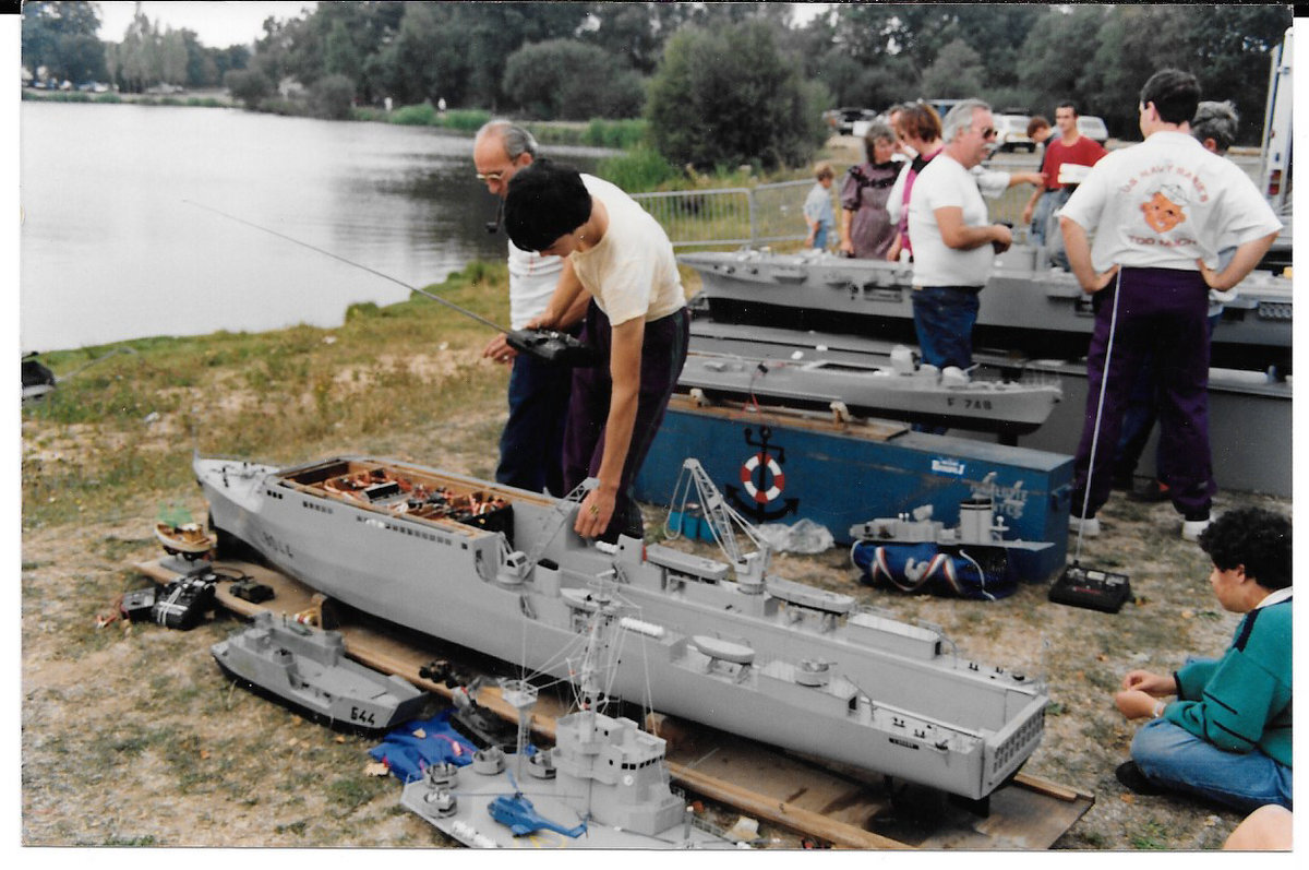 [FRANCE] Aviso escorteur Classe Commandant Rivière 05zx