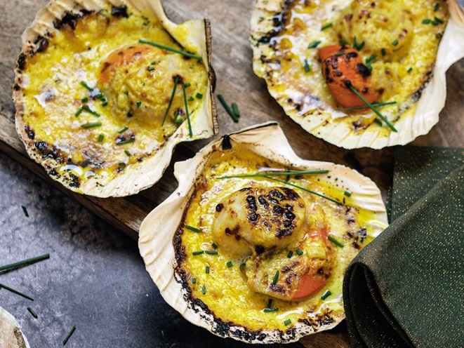 Coquilles saint-jacques gratinées au curry Gpdc