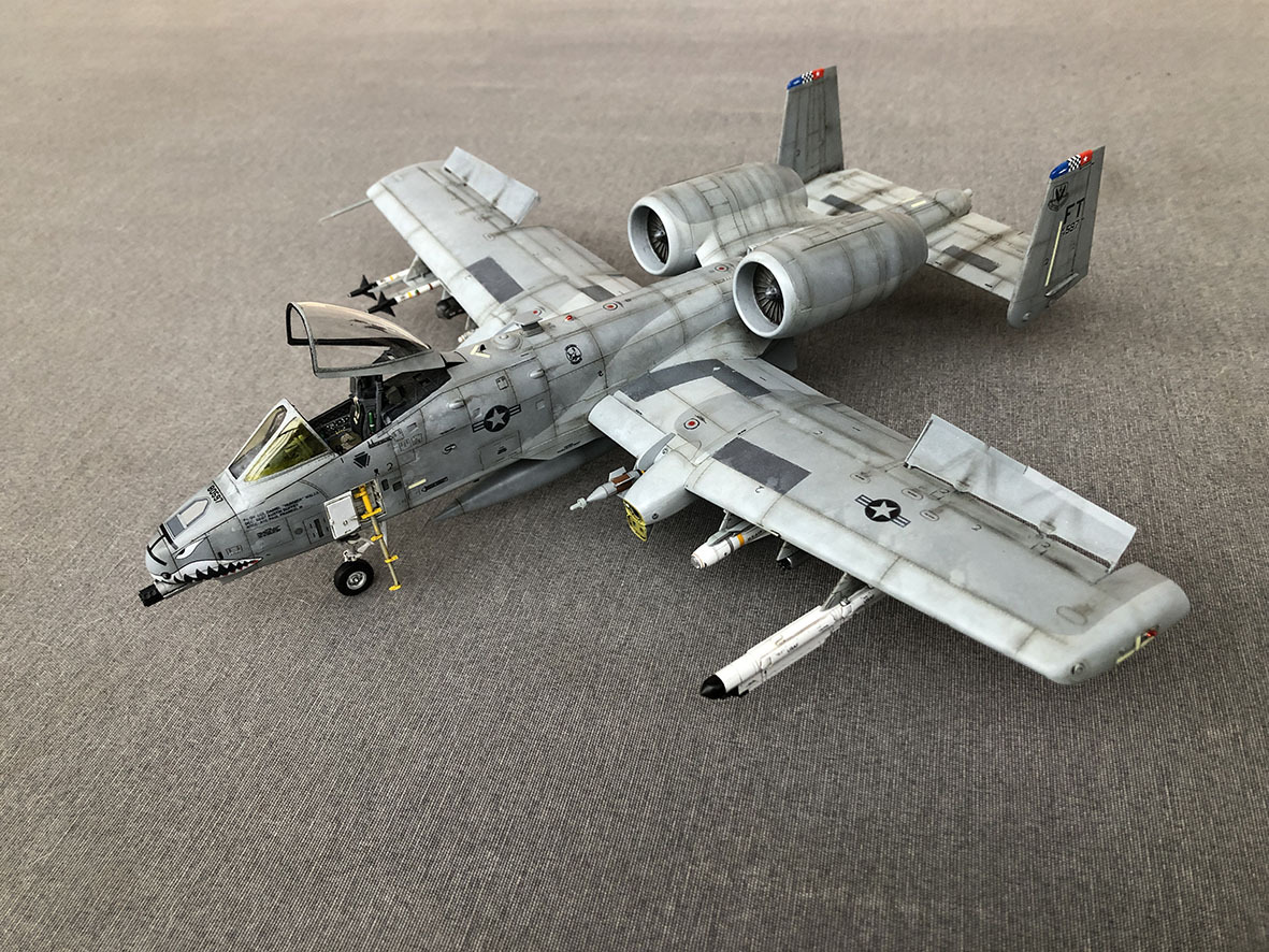 [Academy] 1/48 - Fairchild A-10C Thunderbolt II (Warthog)   Aw9q
