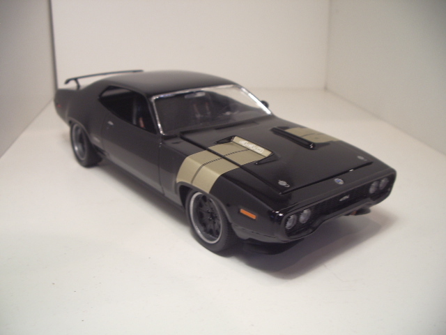 Plymouth GTX 1971 Dominic Toretto de chez revell au 1/24 Ygzk
