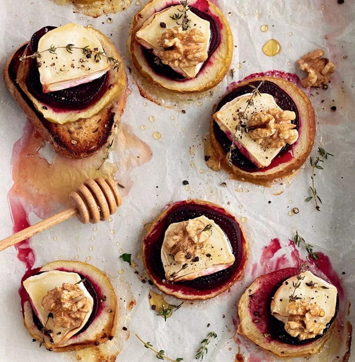 Tartines pommes/betteraves rouges/fromage de chèvre 5sn1