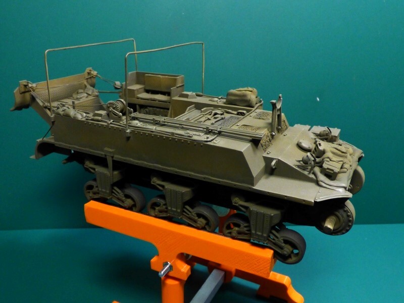 M-12  155 mm Gun Motor Carriage  ACADEMY  1/35 - Page 9 73xr