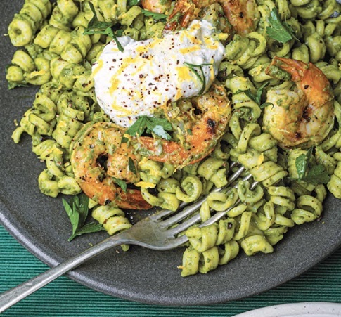 Pâtes au crevettes, sauce verte 2lq5