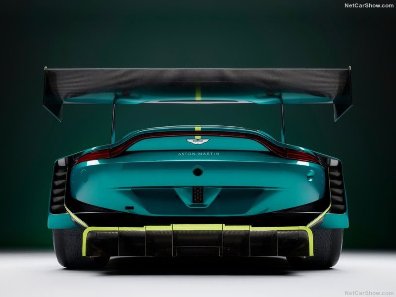 2024 - [Aston Martin] Vantage restylée Xqi1
