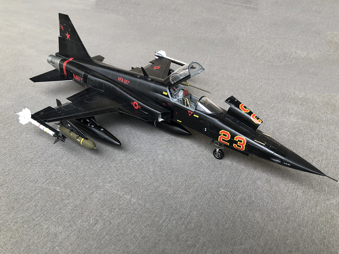 [Kitty Hawk] Northrop F-5E Tiger II Aggressor  1/32  (nf5e) Lfpm