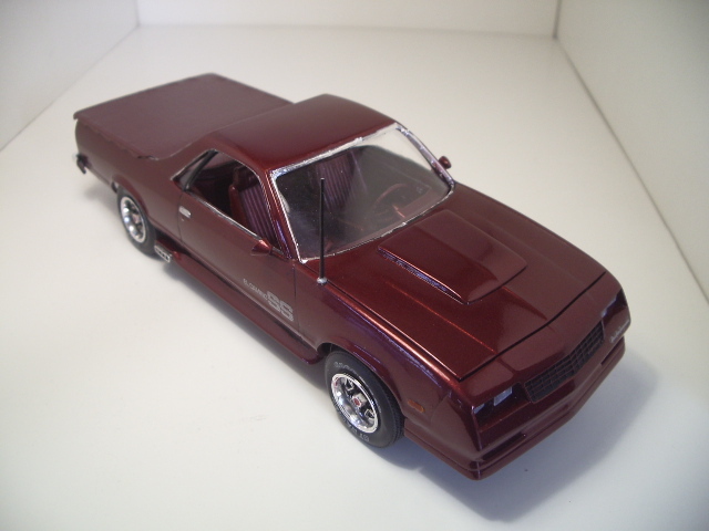 Chevy El Camino SS 1986 de chez MPC au 1/25 .  - Page 2 3fv8