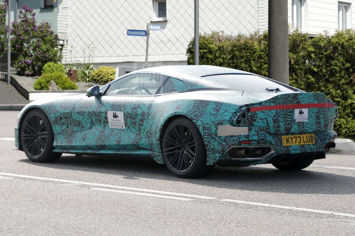 2025 - [Aston Martin] DBS  564v