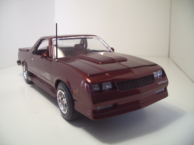 Chevy El Camino SS 1986 de chez MPC au 1/25 .  - Page 2 Ga4o