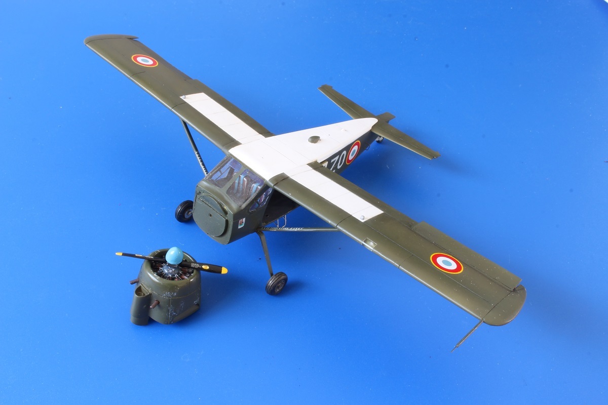 [Concours"Souriez, vous êtes filmés!"] [Model Art] Max-Holste MH-1521M Broussard  1/72 par Régis Biaux - Page 9 Avg6