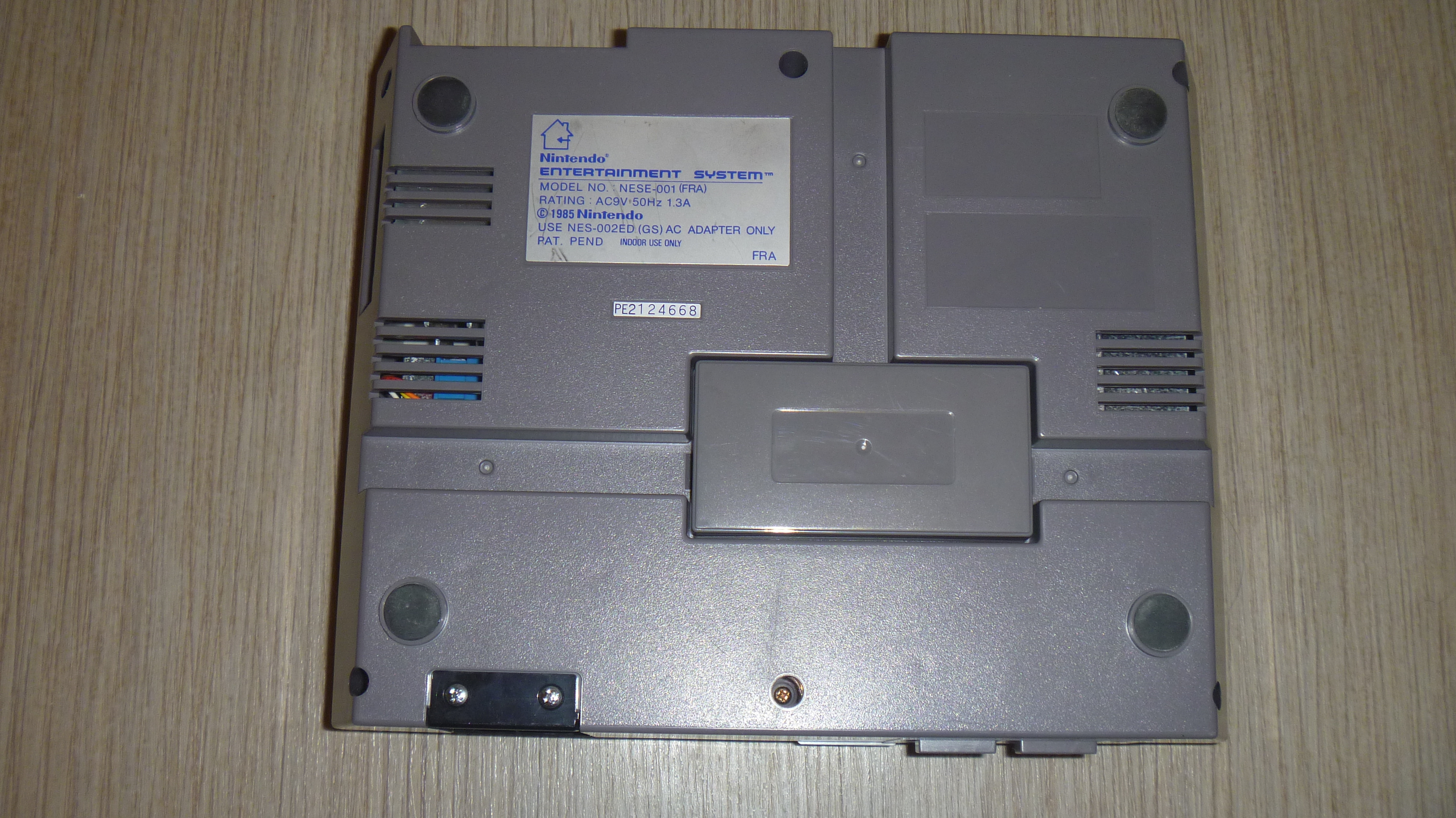 [VDS] Console NES FRA en loose avec deux manettes et Duckhunt/Mario Drbz