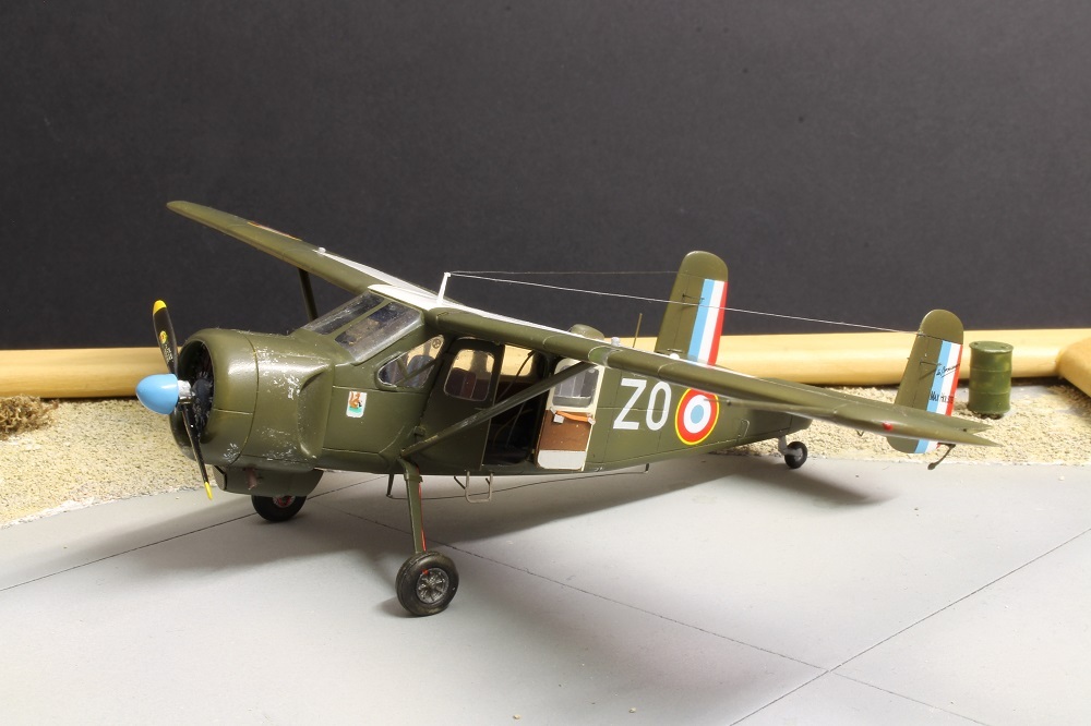 [Graphy Air-Model Art] 1/72 - Max Holste MH-1521M Broussard  Lrcr