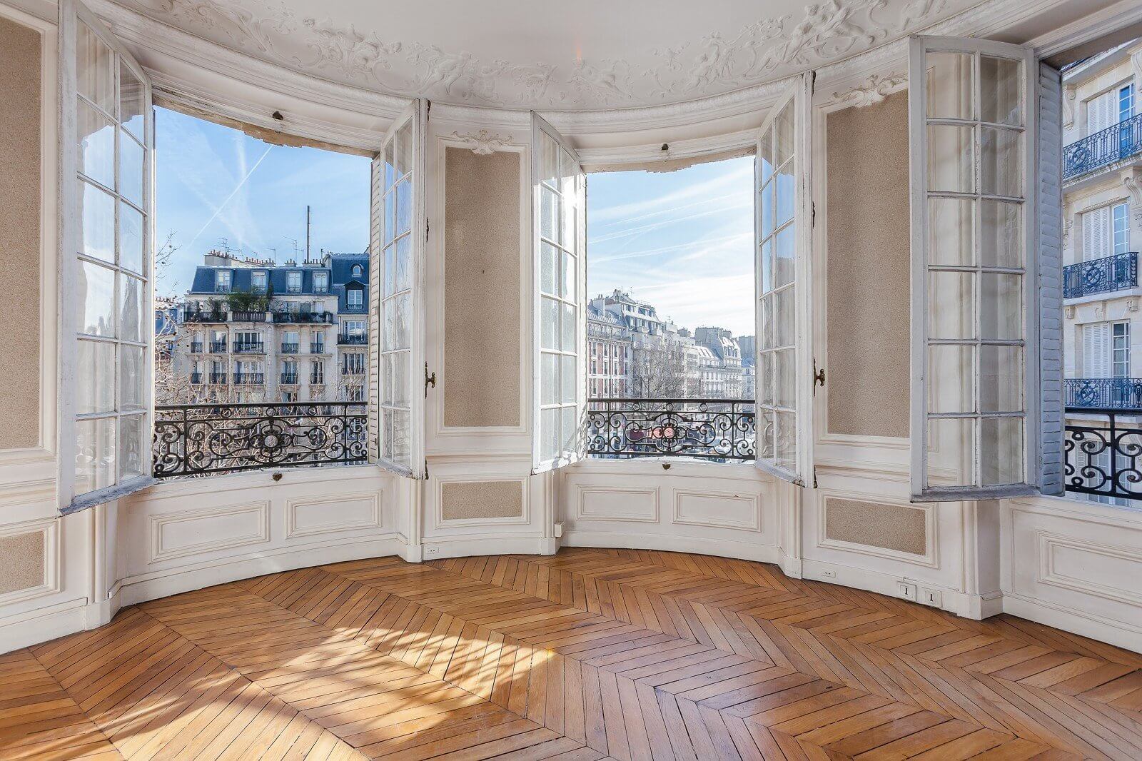 Parisian windows in Haussmann apartments in Paris