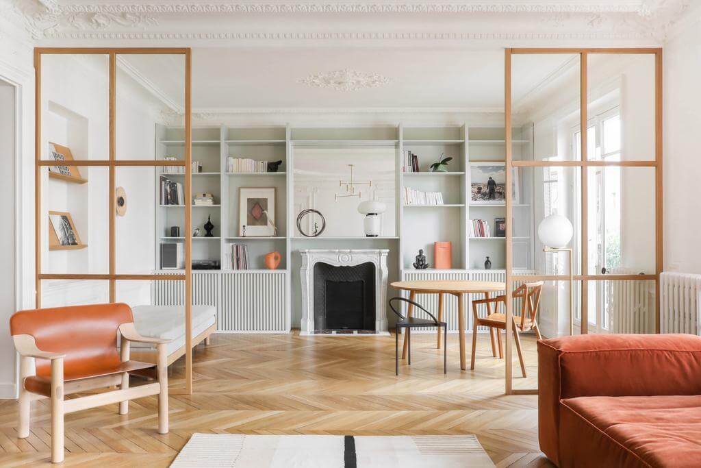 Paris Haussmann Apartment - Parisian Blacony