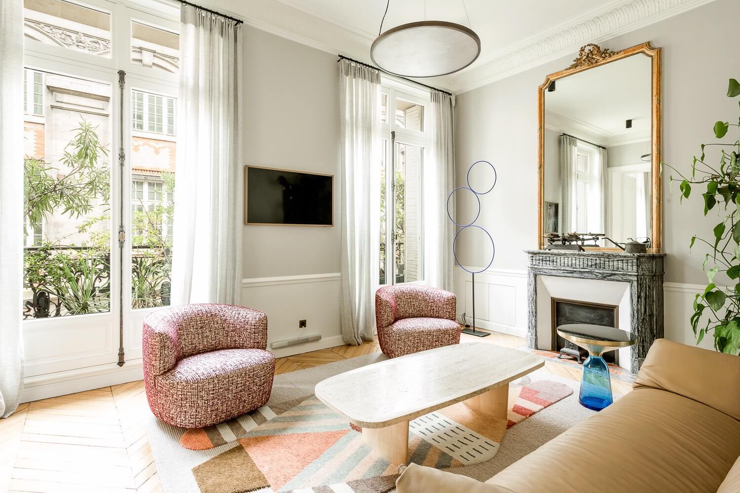 Furnished corporate apartment for rent in Paris