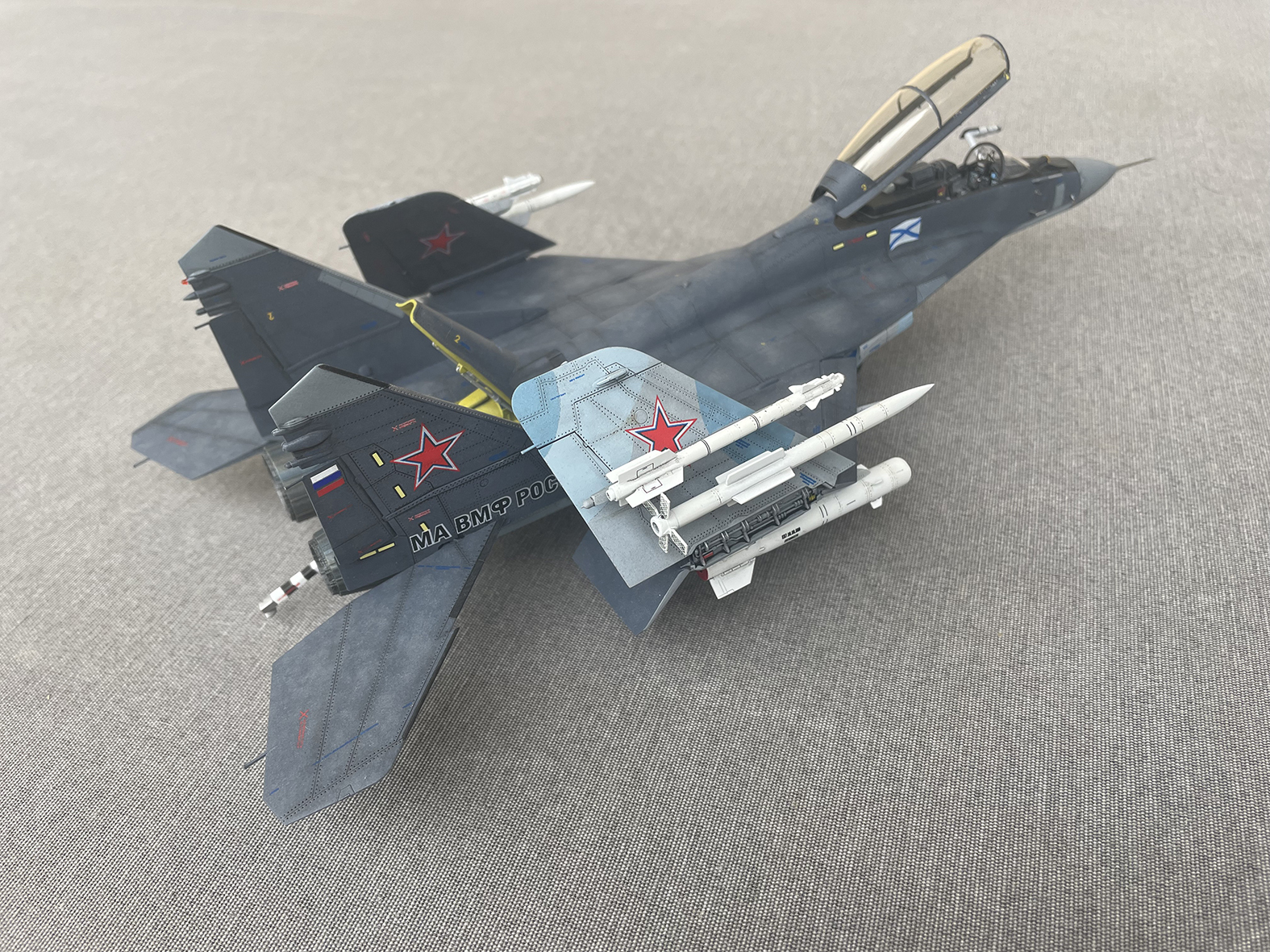 [HOBBY BOSS] 1/48 - Mikoyan-Gourevitch MIG-29K Fulcrum  3wri