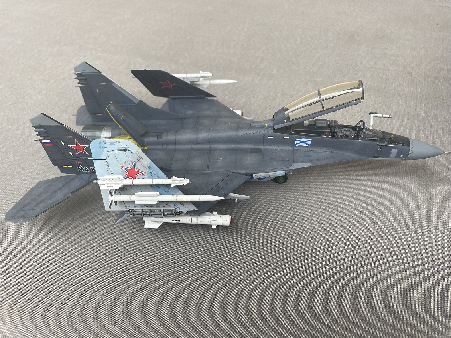 [HOBBY BOSS] 1/48 - Mikoyan-Gourevitch MIG-29 K Fulcrum  Xg8u