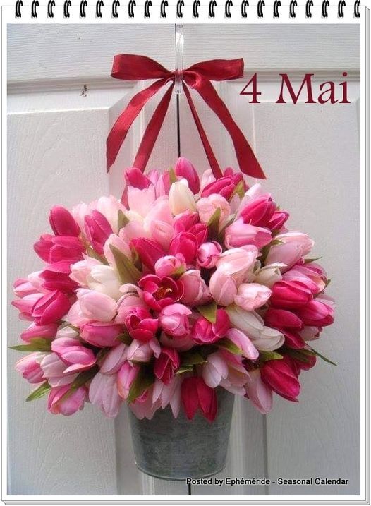 Les Bouquets du 04 Mai pour vous .........