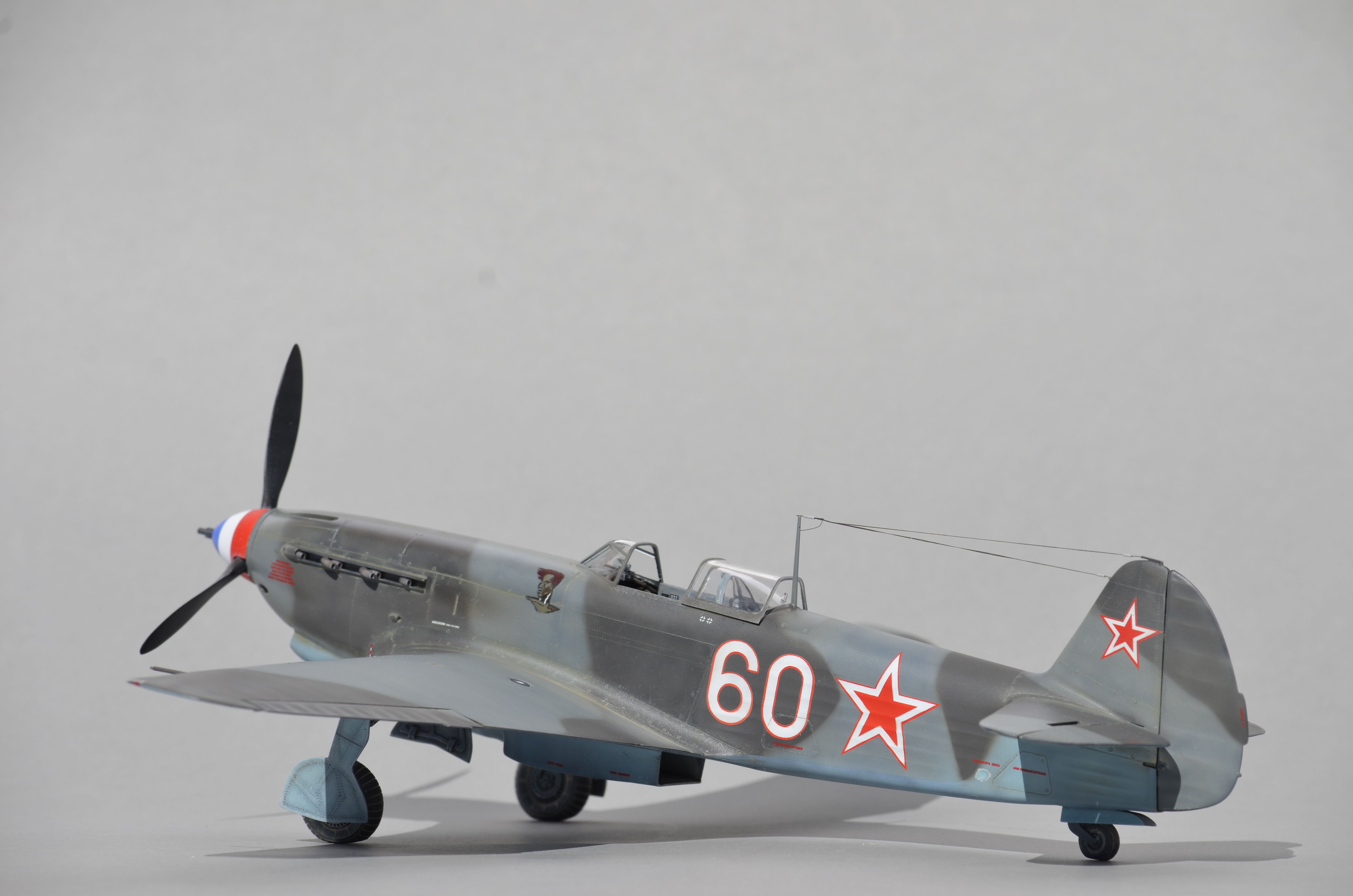 [ICM] 1/32 - Yakovlev Yak-9T – René CHALLE – Régiment Normandie-Niemen – (yak9) K1d9